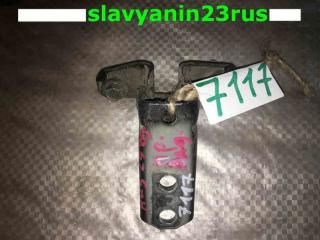 Петля двери нижняя задняя правая Mitsubishi Lancer