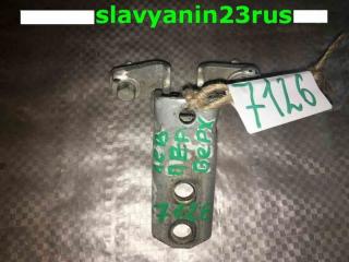 Петля двери верхняя передняя левая Mitsubishi Lancer Б/У Петля двери верхняя передняя левая Mitsubishi Lancer