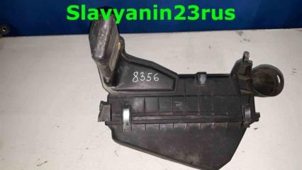 Корпус воздушного фильтра Mitsubishi Carisma 2002