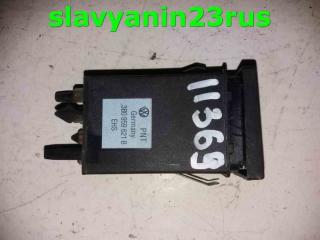 Кнопка подогрева заднего стекла Passat 1996 B5 AHL