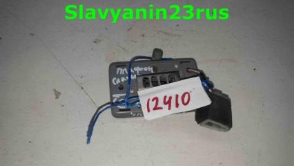 Плафон подсветки салона Mitsubishi Lancer 7 1998