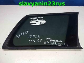 Стекло боковое заднее правое Mitsubishi Lancer Cedia 2003