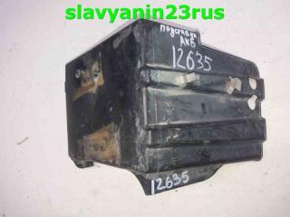 Подставка под аккумулятор Mitsubishi Lancer Cedia 2004