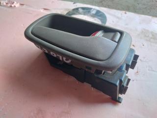 Ручка двери внутренняя задняя правая Mitsubishi Lancer Cedia 2002