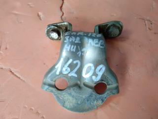 Петля двери нижняя задняя левая Mitsubishi Carisma 2003