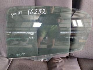 Стекло двери заднее левое Peugeot 206 2007