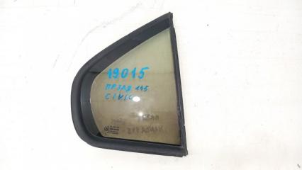 Стекло двери заднее правое Honda Civic 6 1997