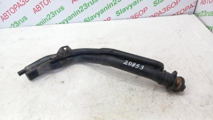 Горловина бензобака задняя Mitsubishi Carisma 1998