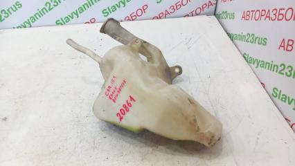 Бачок омывателя Mitsubishi Carisma 1998