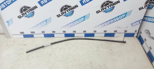 Молдинг двери внешний передний левый Nissan Sunny 1998