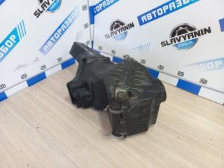 Корпус воздушного фильтра Mitsubishi Galant 1995