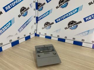 Плафон подсветки салона Opel Zafira 2006