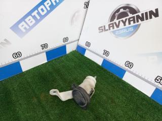 Крышка бачка стеклоомывателя Toyota NOAH 2002 Б/У Крышка бачка стеклоомывателя Toyota NOAH 2002