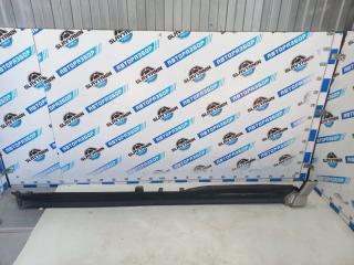 Порог пластиковый правый Honda ELYSION 2006