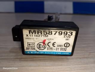 Блок управления двигателем Lancer 9 2004 CS3A 4g18 Блок управления двигателем Lancer 9 2004 CS3A 4g18