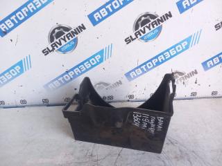 Подставка под аккумулятор Mitsubishi Pajero 2004