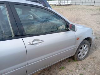 Дверь боковая передняя правая Mitsubishi Lancer Cedia 2001