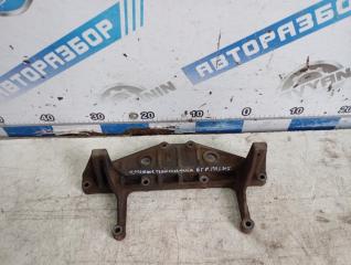 Запчасть кронштейн теплообменника egr Mitsubishi Pajero 2002