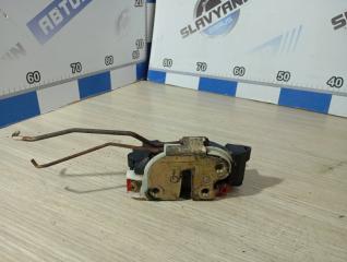 Замок боковой двери передний правый Mitsubishi Lancer 9 2003