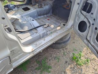 Порог кузова правый Mitsubishi Pajero 2002