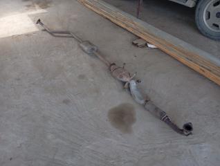 Выхлопная труба Mitsubishi Lancer 9 2003 Б/У Выхлопная труба Mitsubishi Lancer 9 2003