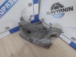 Запчасть крепление генератора Mercedes-Benz Vito 1997