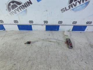 Трос стояночного тормоза Mitsubishi Lancer 2007