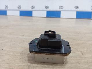 Резистор вентилятора печки Honda Civic 2005 Б/У Резистор вентилятора печки Honda Civic 2005