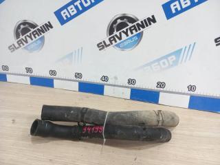 Патрубок радиатора Mitsubishi Lancer Cedia 2001