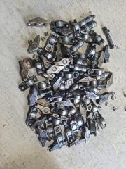 Коромысло (комплект) Mitsubishi Lancer Cedia 2001