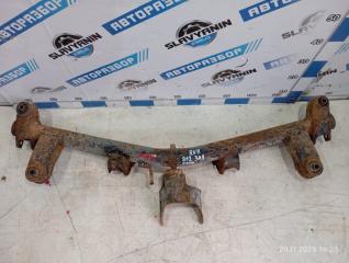 Балка подвески задняя RVR 1993 N28W 4D68