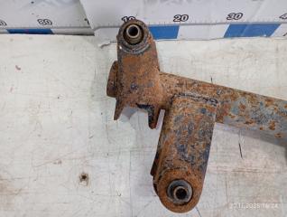 Балка подвески задняя RVR 1993 N28W 4D68