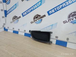 Заглушка бампера передняя правая Mitsubishi Lancer 9 2005