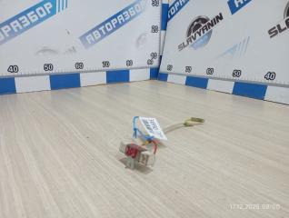 Резистор вентилятора печки Nissan Atlas 1991