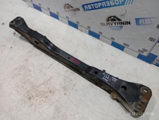 Балка под КПП Nissan Cefiro A32 VQ20