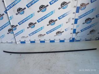 Молдинг крыши правый Mazda Demio 2003