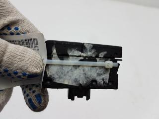 Кнопка обогрева лобового и заднего стекла Ford Focus 1817665