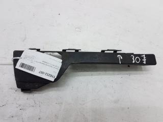 Кронштейн бампера Ford Focus 2005-2008 1335698, передний правый