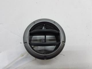 Воздуховод салонный в торпедо( окантовка серебро) LOG-1 04-,SAN 09-, , LOG 14- Renault Sandero