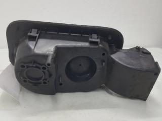 Лючок бензобака Renault Scenic 8200139543