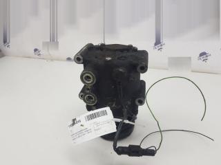 Компрессор кондиционера Ford Focus 1828202