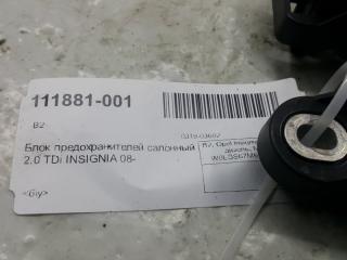 Блок предохранителей салонный Opel Insignia 13277321