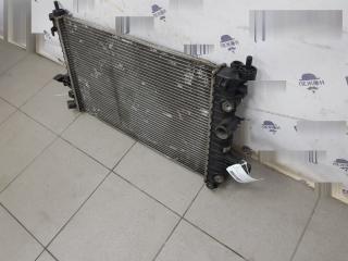 Радиатор охлаждения Opel Astra H 13145211