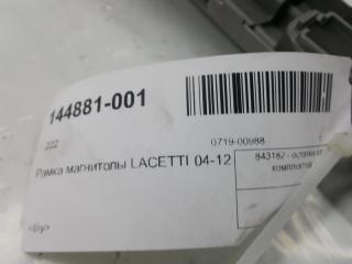 Рамка магнитолы Chevrolet Lacetti