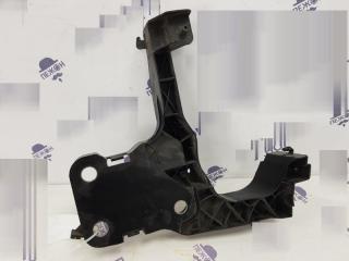 Кронштейн фары Renault Megane 2002-2008 8200137495, левый