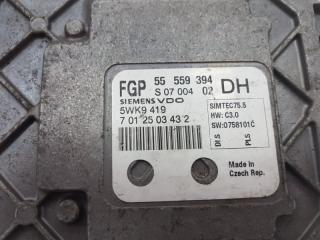Блок управления двигателем Opel Astra 55563495