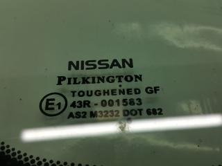 Форточка двери Nissan Note 833009U10B, задняя правая