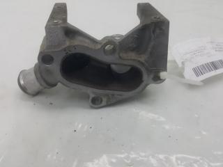 Фланец системы охлаждения Ford Focus 1301772 2 1.4-1.6