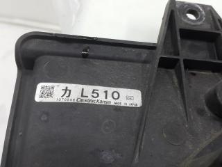 Диффузор с вентилятором Mazda Mazda6 L51015025C 2