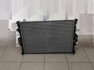 Радиатор охлаждения Ford Mondeo 2007-2014 [1778038]